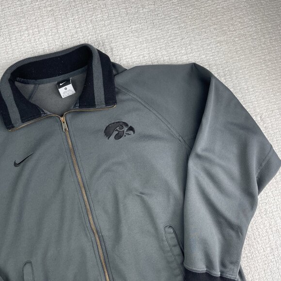 Iowa Hawkeyes x Nike Mens XL Grey & Black Football Full Zip Fleece Jacket (Read) - Picture 2 of 16